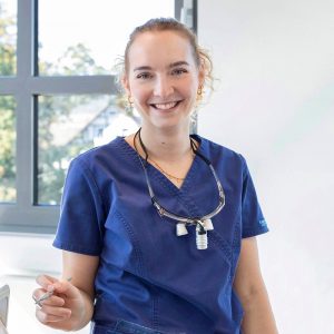 JANA-MARIA PFANNEBECKER